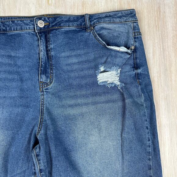 Eloquii Distressed High Rise Relaxed Straight Leg Casual Blue Denim Jeans 22 - Picture 2 of 16